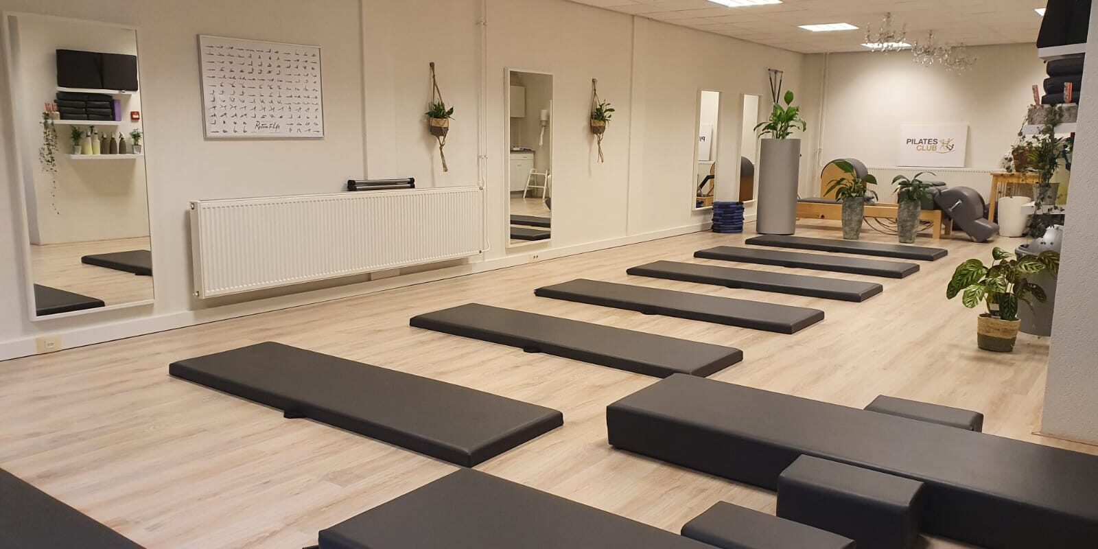Groepslessen Pilates Club Alphen aan den Rijn Groepslessen Pilates Club Alphen aan den Rijn